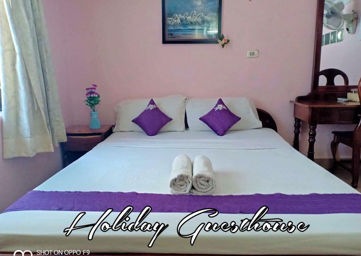 Holiday Guesthouse Баттамбанг Экстерьер фото